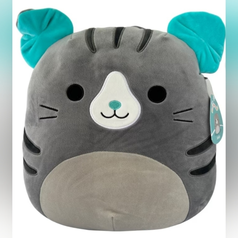 NWOT Selly the Scottish Fold Squishmallow
